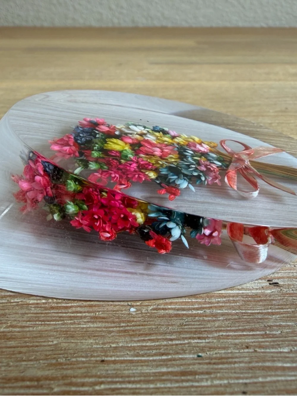 Vintage Dried Flower Resin Wall Hanging Oval Floral Retro Cottagecore Decor Art